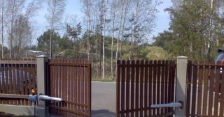Купить распашные ворота из штакетника Новороссийск, цена от 2736 руб.